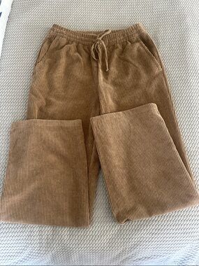 Like new Gap Corduroy Drawstring Waist Pants - Camel